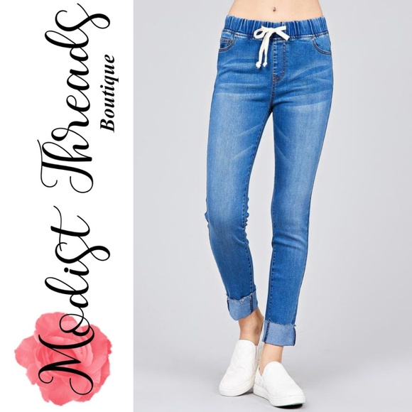 Drawstring Roll Cuff Washed Denim Skinny Pants - Picture 2 of 4